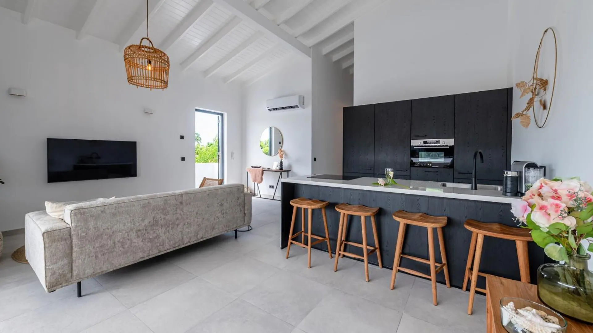 Starfish - Brand New Apartment With Pool Close To The Beach Jan Thiel 0*,